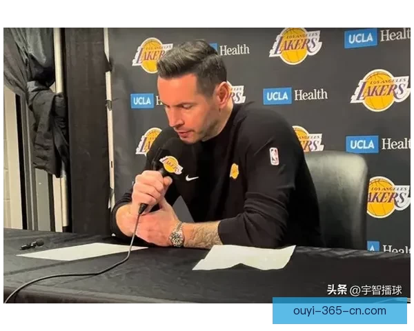 雷迪克：球队防守逐渐提升 队员们积极适应个人定位并提升表现