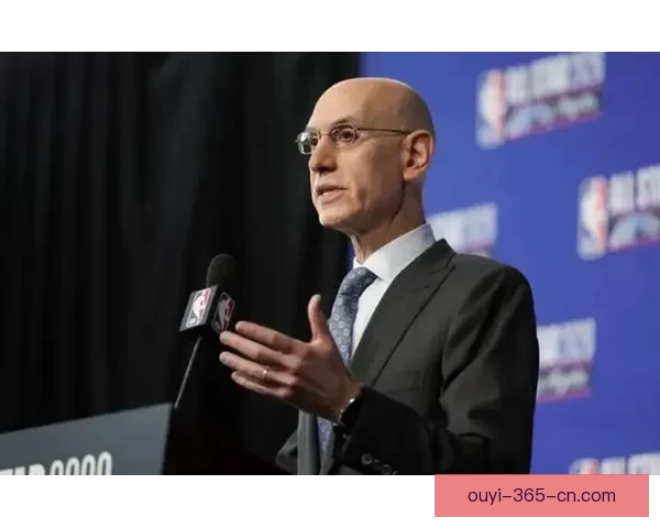 萧华回应65场评奖规则未改动 坚持其有效性原则