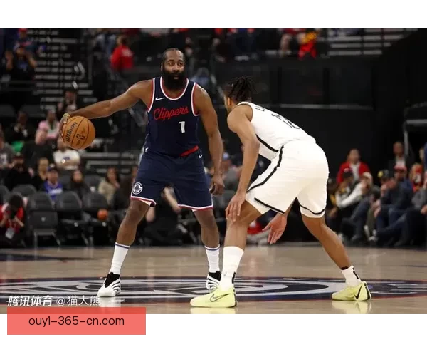 詹姆斯创造历史数据帝轰53分狂追哈登刷新NBA纪录